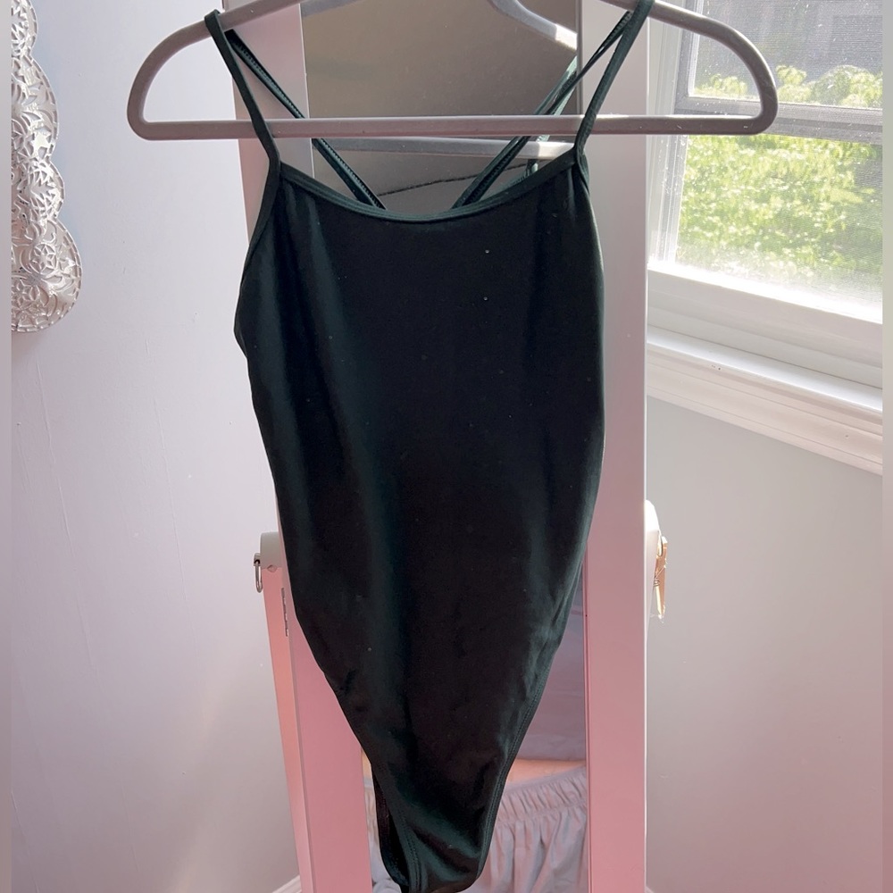 Excellent condition Jolyn Kev II Size 34 Pine Onesie Fixed Back